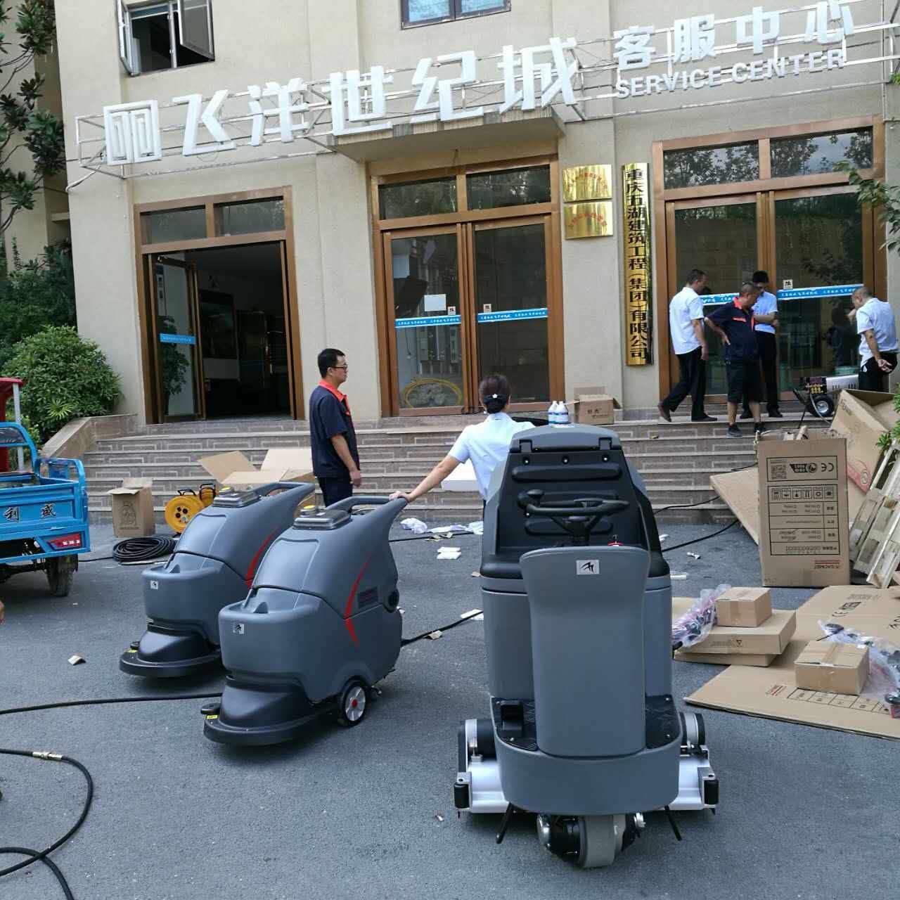 掃地車哪個(gè)廠家賣的價(jià)格便宜？