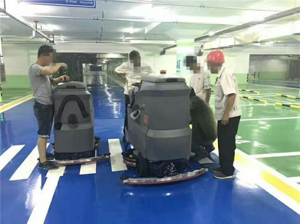 買洗地機(jī)應(yīng)注意的問(wèn)題